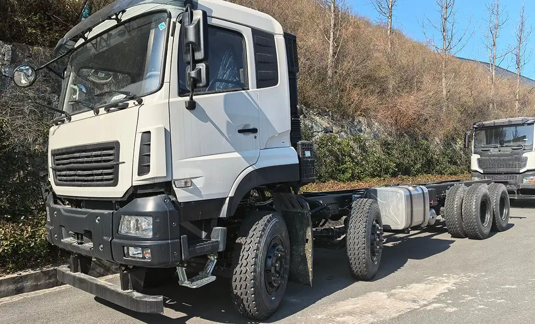 All-terrain 8x8 truck chassis All-terrain 8x8 truck chassis