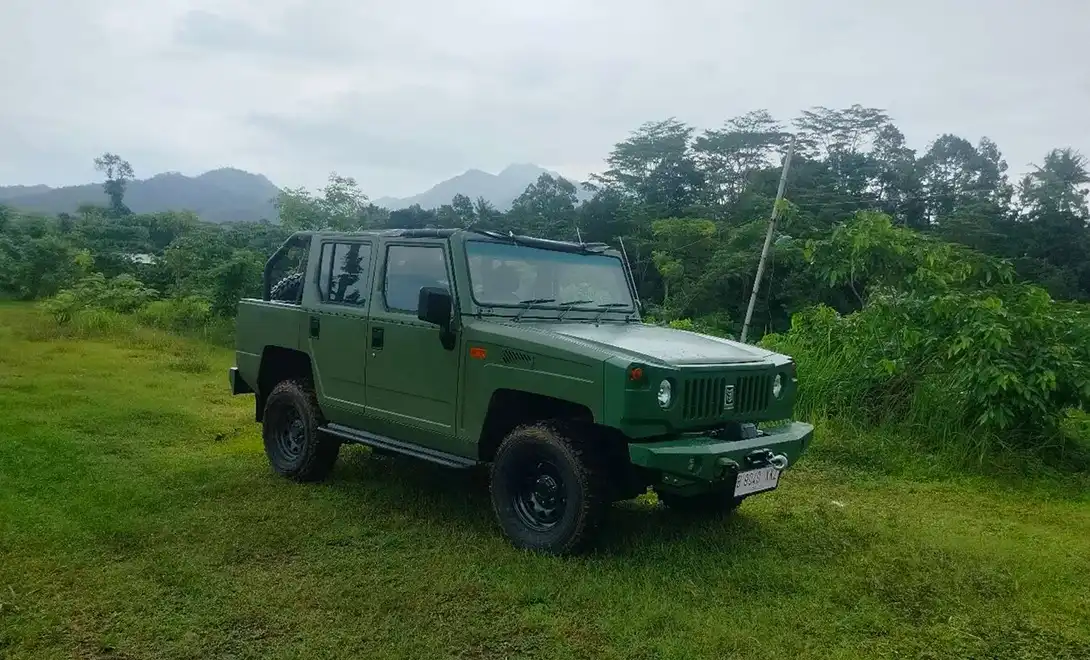 BAW yongshi 2036 off-road jeep BAW yongshi 2036 off-road jeep