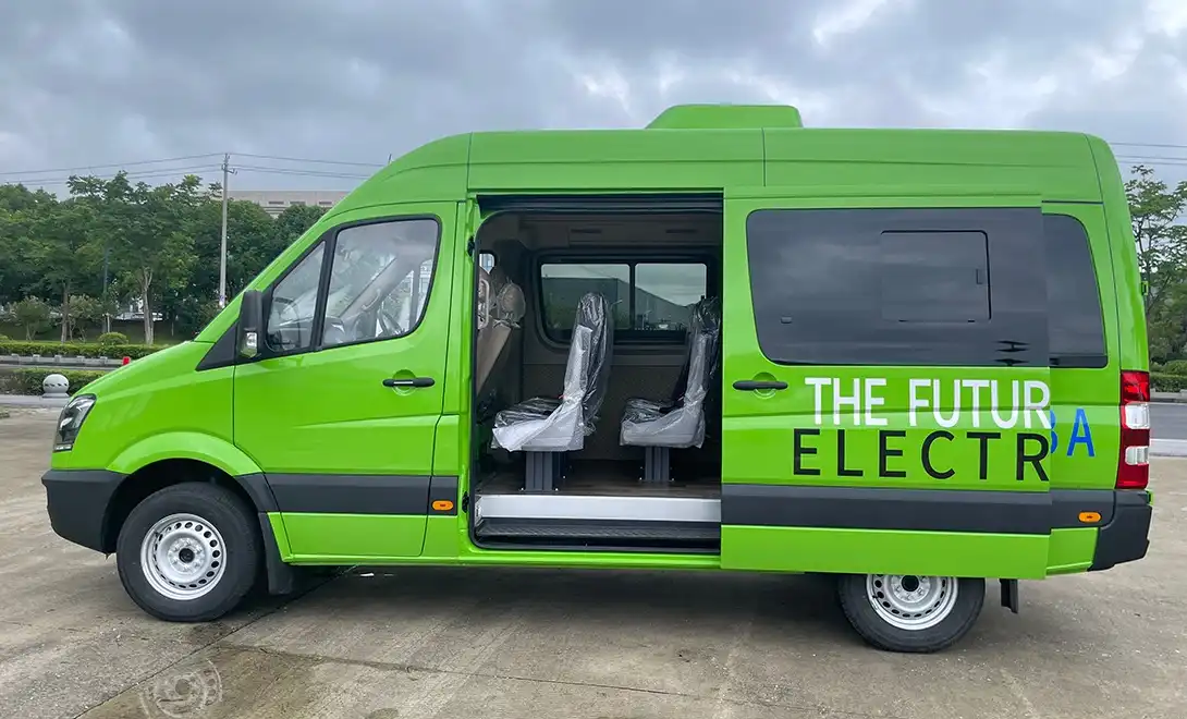 electric Sprinter shuttle bus electric Sprinter shuttle bus